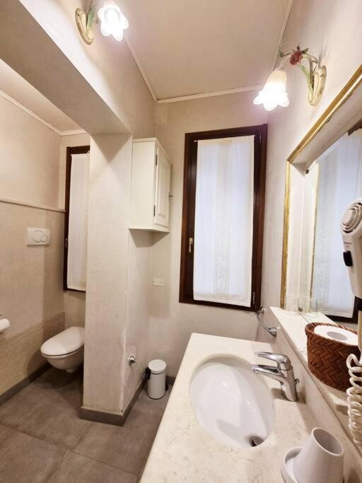 Ca'Briani Luxury - Behind S.Mark Square 威尼斯 外观 照片